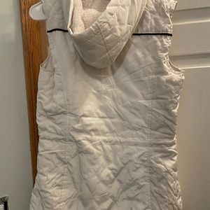 White hooded Ci Sono white vest size size large